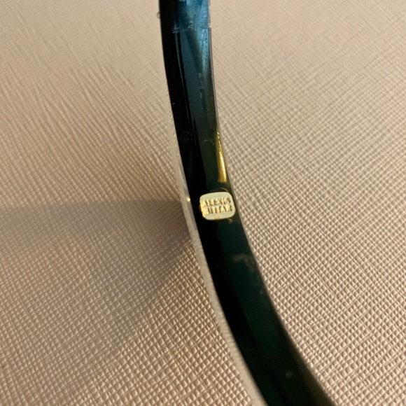 ALEXIS BITTAR Square Lucite® Bangle Bracelet - Picture 3 of 12